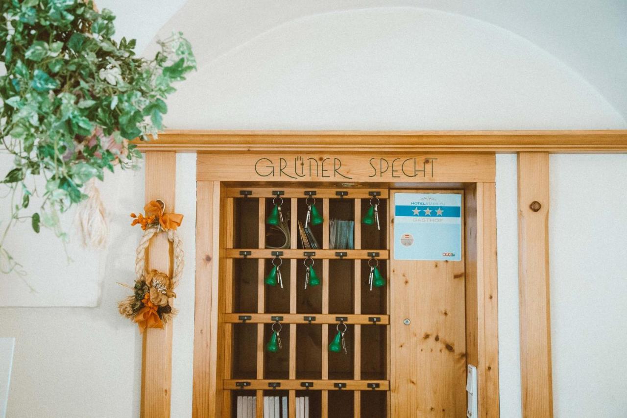 Gasthof Zum Grünen Specht Oberzeiring Exterior foto